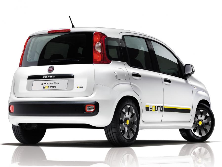  Fiat Panda Young 2014 года  (фото 2 из 5)